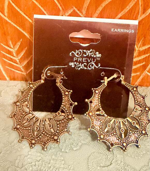 PREVU Jewelry - PREVU Ornate Mandala Filigree Hoop Earrings in Antique Gold Tone